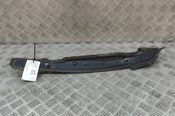 Aripa de plastic dreapta față SKODA SUPERB III Estate 3V5 2020 OEM: 3V0821112B 25977956