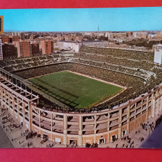 Foto (veche) fotbal-tip carte postala-stadionul SANTIAGO BERNABEU-Real Madrid