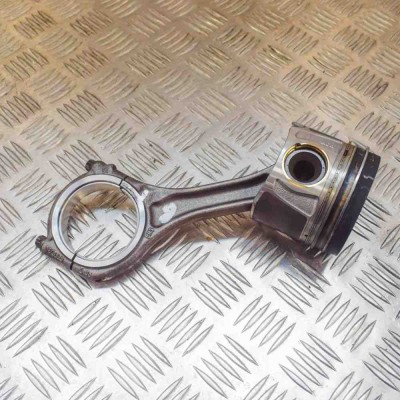 Piston PORSCHE CAYENNE 92A 2014 OEM: 057198401E057107065CG foto