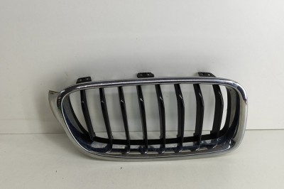 Grila dreapta față BMW 3 F30, F80 2016 OEM: 7295436,7295442,7295440,7307764 27550759 foto