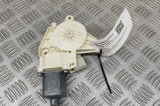 Motor macara geam ușă dreapta față MERCEDES-BENZ B W246, W242 2014 OEM: A2469065200 30292530