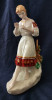 Statueta portelan 30 cm, Port Popular Femeie cu margareta Rusia Polonne ZHK, Decorative