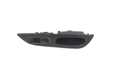Buton geam ușă dreapta spate NISSAN X-TRAIL T32_ 2015 OEM: 82960-4CE0A | 15465235 foto