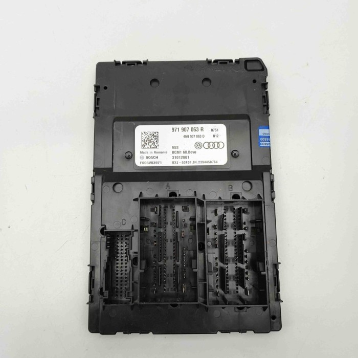 Modul de confort PORSCHE CAYENNE 9Y0/9Y3 2023 OEM: 971907063R,F005V03971,4N0907063D 29179214