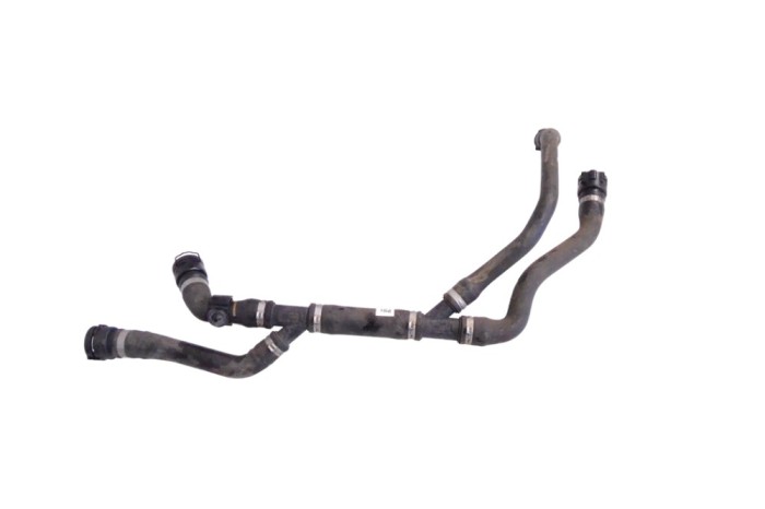 Furtun de lichid de răcire BMW 3 F30, F80 2018 OEM: 8676894 17167471