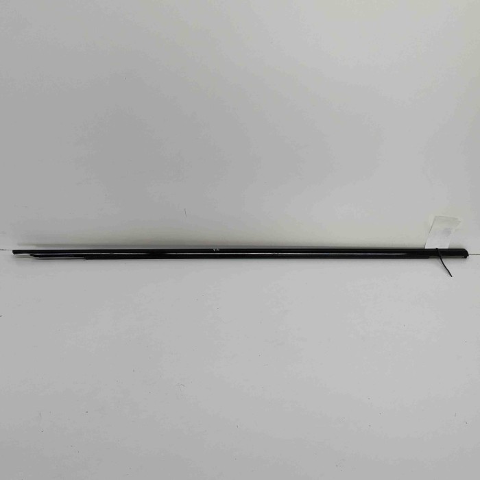 Chedar geam ușă dreapta față AUDI A6 4A2, C8 2019 OEM: 4K0837476