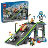 LEGO CITY FARA LIMITE: RAMPA PENTRU CURSE DE MASINI 60460