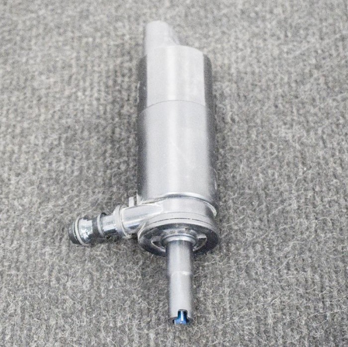 Motor rezervor lichid de parbriz BMW 5 E60 2009 OEM: 6973097 10022603