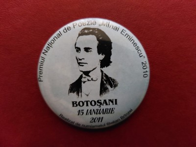Insigna premiul national de poezie Mihai Eminescu 2010 foto