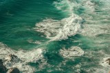 Tablou Canvas, "Valuri spumoase la mal de ocean", Valuri, Turcoaz, Spumă, Ocean, Mișcare, Natură, Energie, Frumusețe, Mare, Dinamică, 39 x 26 cm, CMCL