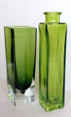 Set 2 vaze vintage patrate, din sticla de Murano verzui, pentru flori de primavara