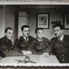 Militari romani, anii '40// fotografie