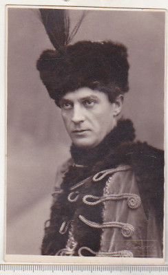 bnk foto Portret de barbat - foto Royal Bucuresti anii `30 foto