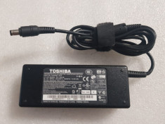 Incarcator Original Toshiba PA3469E-1AC3 15V 5A 75W 6.3x3.0mm - poze reale foto