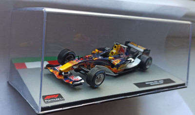 Macheta Red Bull RB1 Vitantonio Liuzzi Formula 1 2005 - Altaya 1/43 F1 foto