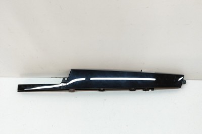 Ornament vertical ușă dreapta față LAND ROVER DISCOVERY V L462 2017 OEM: HY32-20554-A 22827113 foto