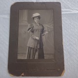 AGATHA B&Acirc;RSESCU- FOTOGRAFIE PE CARTON.