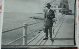 Fotografie tip carte postala, la plimbare prin Constanta, 1928
