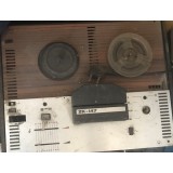OBCT3 (pentru piese se vinde ca piesa stricata) Magnetofon ZK-147