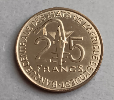 M3 C50 - Moneda foarte veche - Africa de Vest - 25 franci - 2012 foto