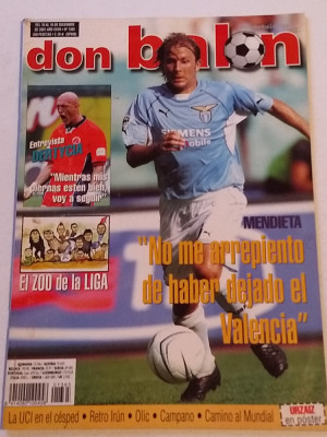 Revista fotbal - &amp;quot;DON BALON&amp;quot; (10.12-16.12.2001) poster jucatorul URZAIZ foto