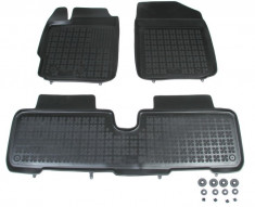 Set covorase auto Rezaw Plast din cauciuc pentru TOYOTA YARIS dupa 2005 3 buc foto