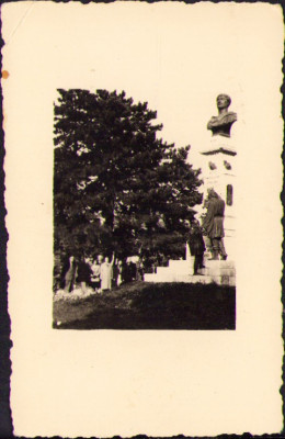 HST M654 Poză monument &amp;icirc;mpăratul Traian Brăila perioada interbelică foto
