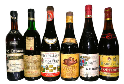 LOT - 4 - 6 STICLE VIN ROSU, Recoltare 1968/69/70/71/72/73 foto