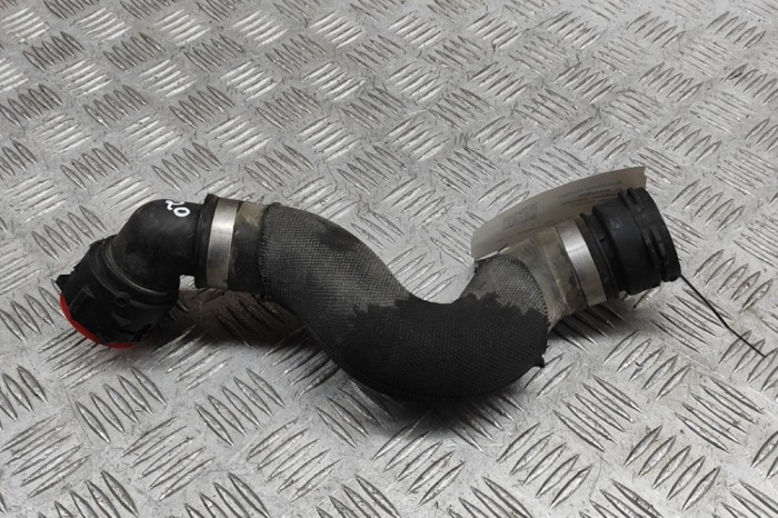 Furtun de lichid de răcire AUDI Q7 4M 2017 OEM: 4M0122101CL,4M0122293G 28835256