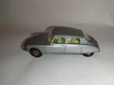 bnk jc Dinky 530 - Citroen DS19 - 1/43 foto