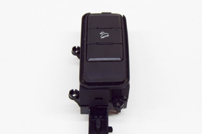 Comutator KIA SPORTAGE QL 2019 OEM: S8S0153,93600-D9MB0 11552458
