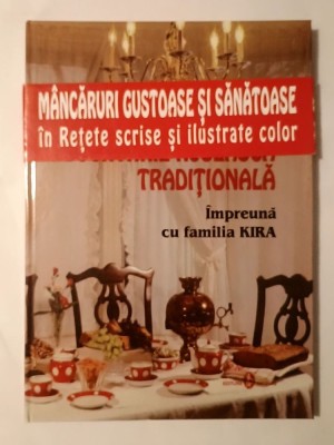Bucătărie rusească tradițională &amp;icirc;mpreună cu familia Kira (Artemis, 2002) foto