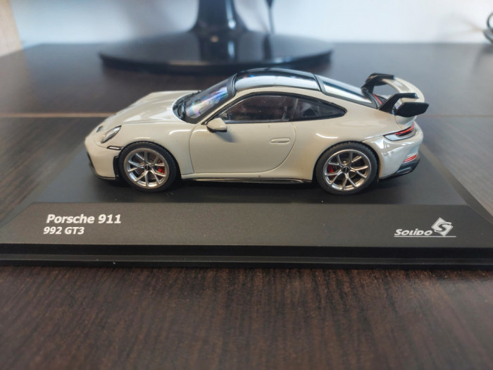 Macheta PORSCHE 911 ( 992 ) GT3 2022 - Solido, scara 1/43, noua.