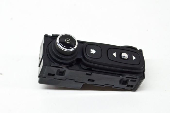 Comutator de control navigație RENAULT ZOE BFM_ 2016 OEM: 253B08825R 13660269