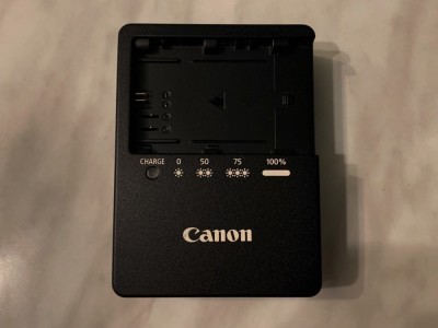 &amp;Icirc;ncărcător Original - CANON LC-E6E foto