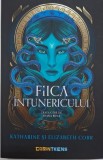 Fiica intunericului &ndash; Katherine si Elizabeth Corr