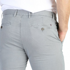 Pantaloni Tommy Hilfiger - MW0MW02349 - Barba?i - Gri foto