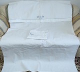 Set 2 Cearceafuri Vintage din bumbac cu broderie si monograma pe o latura scurta-1 pers.