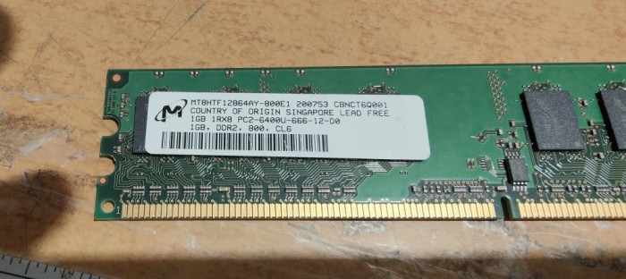 Ram PC Micron 1GB DDR2 800Mhz MT8HTF12864AY-800E1