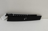 Ornament vertical ușă dreapta spate FORD KUGA III DFK 2023 OEM: LJ6B-S254A40-AA 26585033