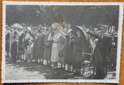 Fotografie originala , Olga Grecanu la o intrunire legionara , 1940 foto