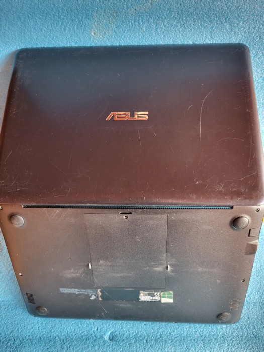 laptop ASUS L402 SA - pentru piese - incomplet -