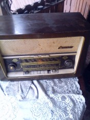 Vechi Aparat de Radio pe Lampi Nordmende Rigoleto 58
