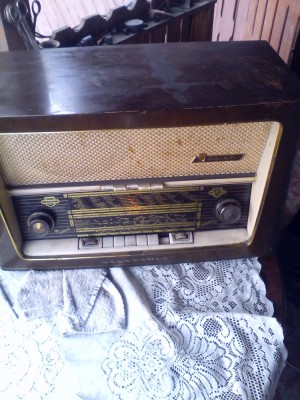Vechi Aparat de Radio pe Lampi Nordmende Rigoleto 58 foto