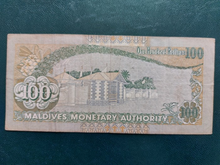 Bancnota100 rufiyaa 200 Maldives