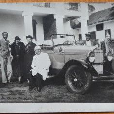 Fotografie de epoca ; Cu masina la Manastirea Varatea , 1936