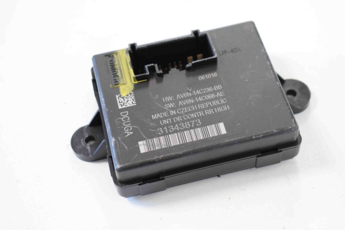 Modul de control ușă dreapta spate VOLVO S60 II 2016 OEM: 31343873 10030050