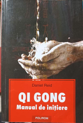 QI GONG. MANUAL DE INITIERE-DANIEL REID foto