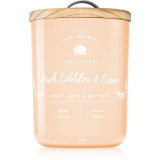 DW Home Farmhouse Peach Cobbler &amp; Cream lum&acirc;nare parfumată 428 g