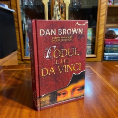 Dan Brown - Codul lui Da Vinci